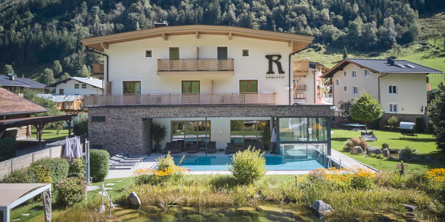 Hotel Römerhof Fusch - Image 1